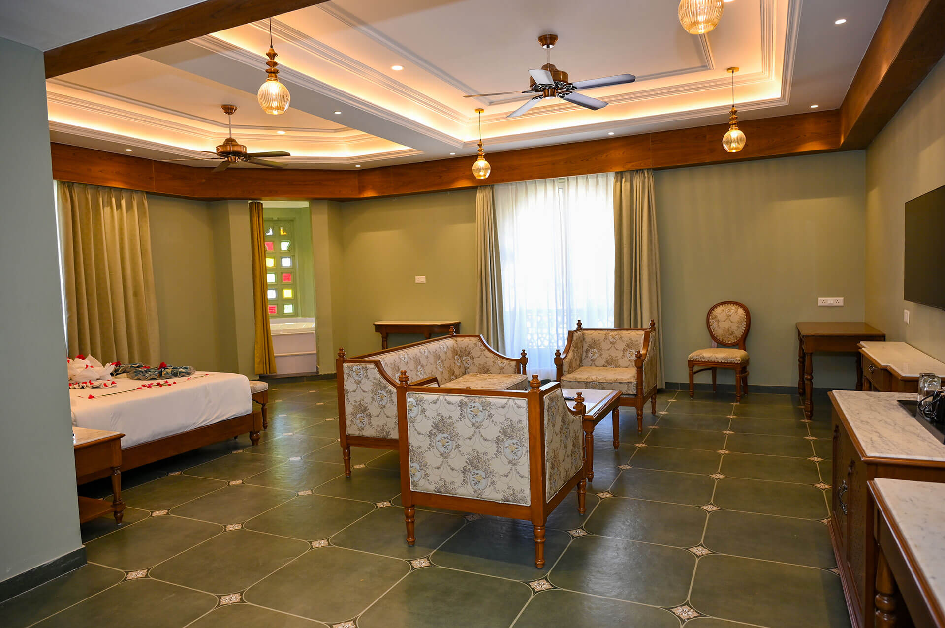 Jacuzzi Room in Kumbhalgarh